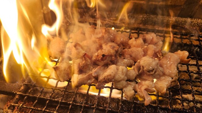 地鶏と魚串 炙りもつ鍋 にこん - メイン写真: