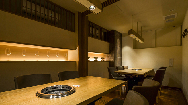 和牛焼肉じろうや 介 wagyu&sake 名古屋駅前本店 - メイン写真: