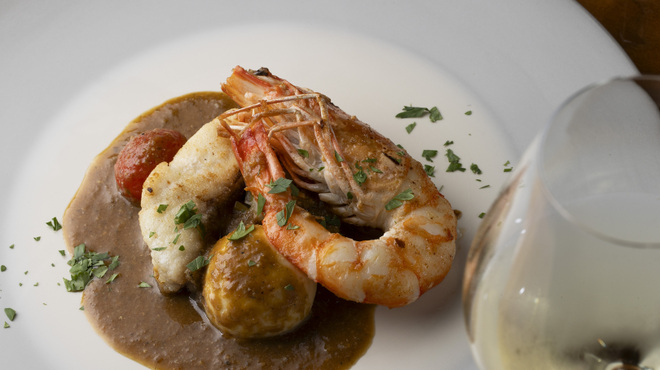 Restaurant THE MOON - メイン写真: