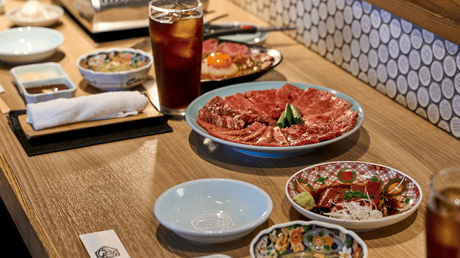 広島焼肉　肉屋のぶすけ紙屋町 - メイン写真: