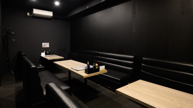 海鮮炭火焼居酒屋 八福 - メイン写真: