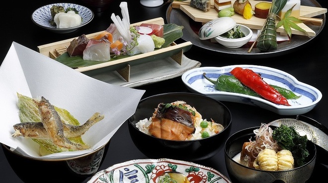 京懐石 美濃吉 横浜ランドマークプラザ店 - メイン写真: