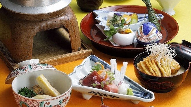 京懐石 美濃吉 横浜ランドマークプラザ店 - メイン写真: