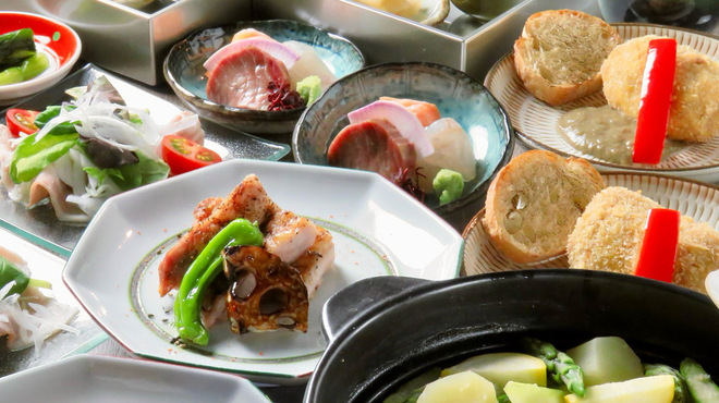 食堂 はれるや - メイン写真: