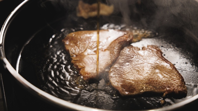 すき焼き・しゃぶしゃぶ・懐石料理　小豆 - メイン写真: