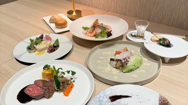 薪焼と鉄板焼き フォレスト - メイン写真: