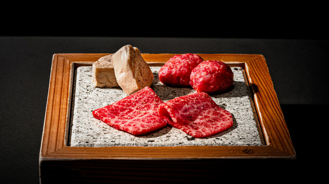 焼肉 展 - メイン写真: