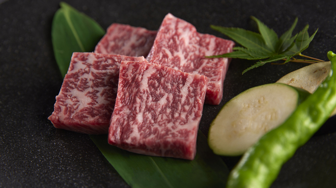 焼肉・しゃぶしゃぶ たちばな ヒルトンプラザイースト店 - メイン写真: