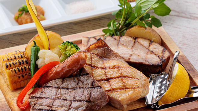 FINE DINING＆LOUNGE TORIKO - 料理写真: