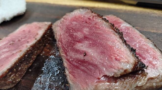 神戸牛炉釜炭焼ステーキ銀座一宮 - メイン写真: