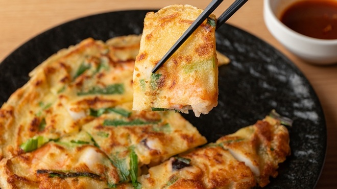 梅田韓国料理と二色鍋 かん菜 - メイン写真: