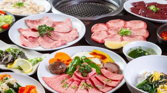 味園焼肉店 - メイン写真: