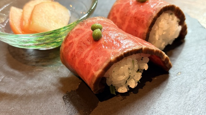 モッブスフェローズ - 料理写真:和牛 こにぎり。期間限定メニュー。