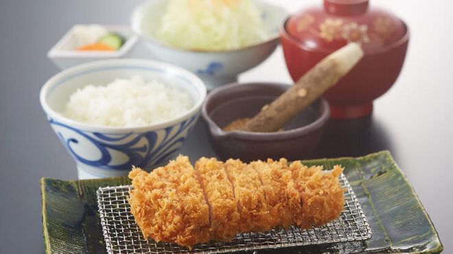 とんかつ とんとん - メイン写真: