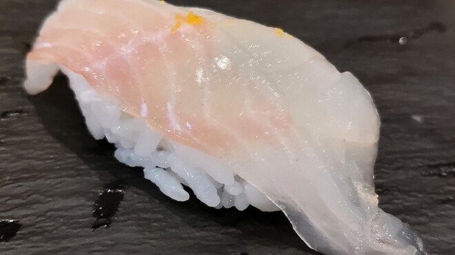 菊水鮓 西店 - 料理写真:.....くろめばる　白醤油漬け.....