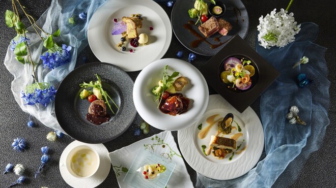 オールデイダイニング ハーモニー - 料理写真:2026年6～8月　アイコニックディナー