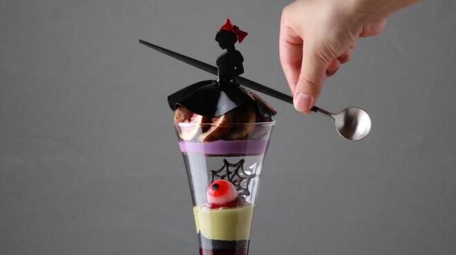 夜パフェ専門店 Parfaiteria beL - メイン写真: