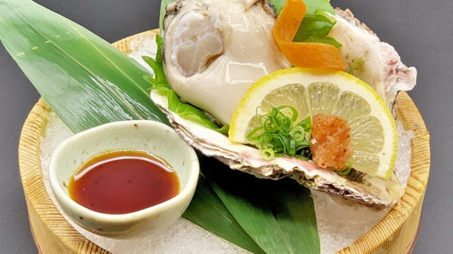 海鮮・串焼き 満天 - 料理写真:岩牡蠣