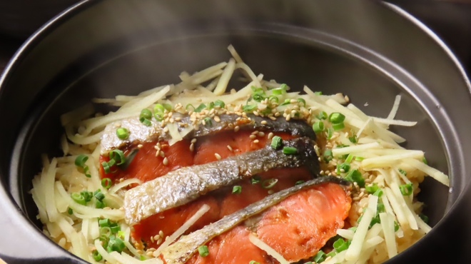 食堂 はれるや - メイン写真: