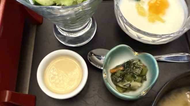 花木鳥 - 料理写真:サラダには味噌マヨネーズ