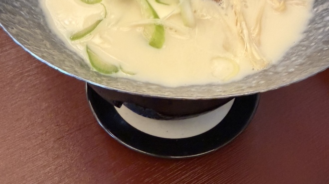 花木鳥 - 料理写真:豆乳鍋