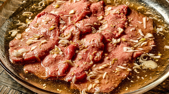 神戸牛焼肉&生タン料理 舌賛 - メイン写真: