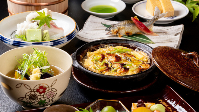 京懐石とゆば料理 松山閣 JR京都伊勢丹店 - メイン写真: