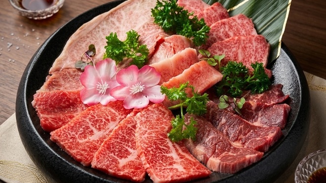 ホルモン焼肉 縁 - メイン写真: