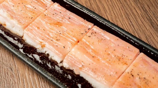 新宿焼肉 ホルモンいのうえ - メイン写真: