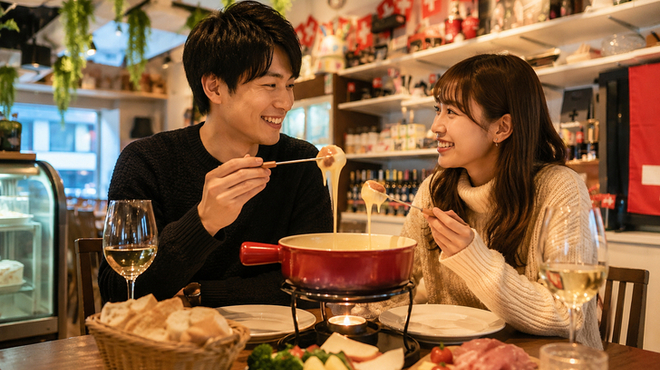 湯島天神横ラクレットグリル チーズ料理＆スイスワインのお店 - メイン写真: