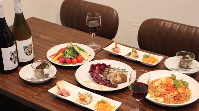 World Dining Bar ゑびす - メイン写真: