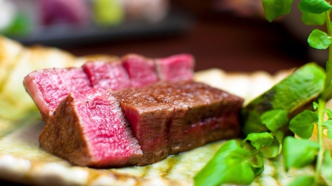 辿 - 料理写真:コース料理のステーキ