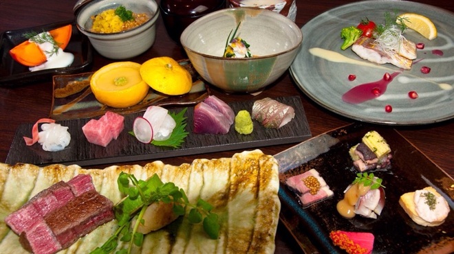 辿 - 料理写真:コース料理の一例