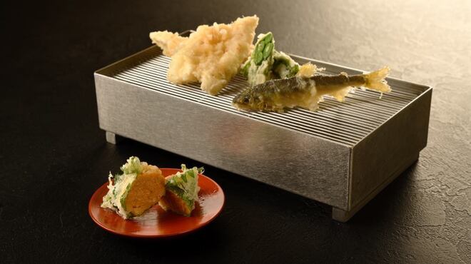 てんぷら 山の上 Roppongi 東京ミッドタウン店 - メイン写真: