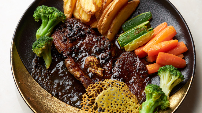 R1 TOKYO Bar&Restaurant - メイン写真: