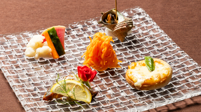 RISTORANTE To the Door - メイン写真: