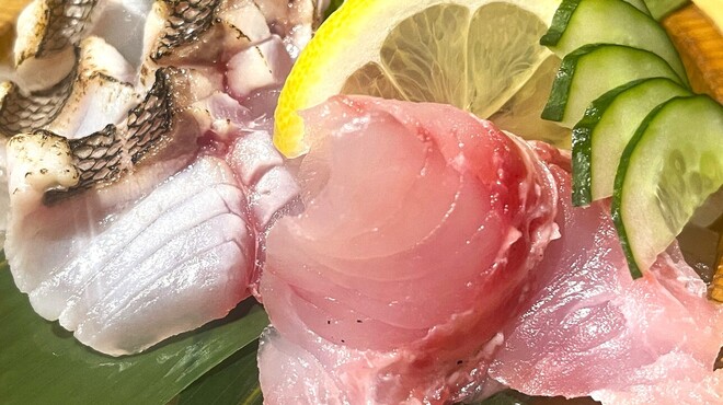 東三国 海鮮食堂 おーうえすと - メイン写真: