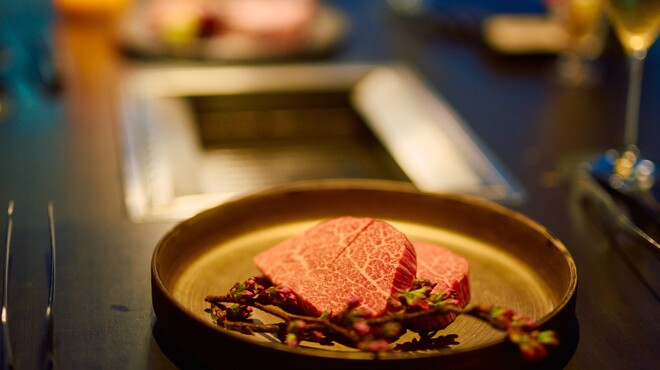和牛焼肉やくにく 徹 - メイン写真: