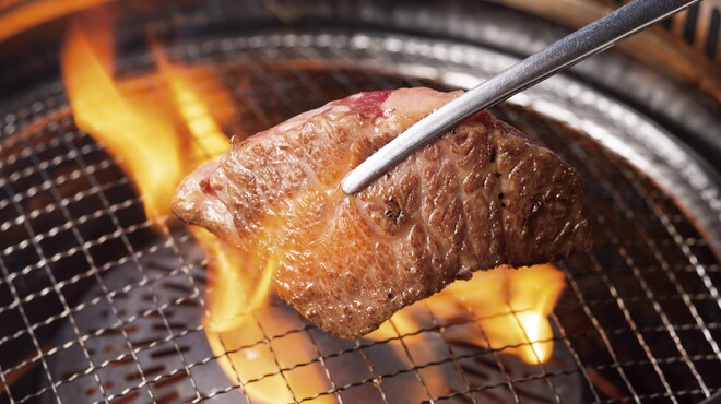 和牛焼肉やくにく 徹 - メイン写真: