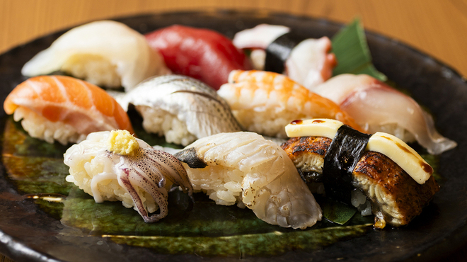 天満酒場 すし金 - メイン写真: