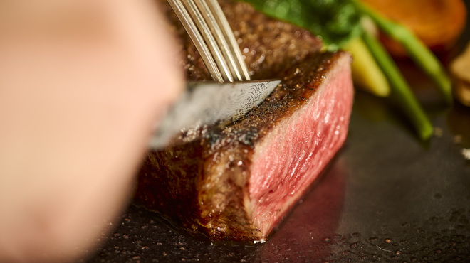神戸牛炉釜炭焼ステーキ銀座一宮 - メイン写真:
