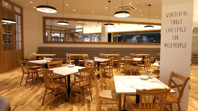 BARBARA EXPO RESTAURANT - メイン写真: