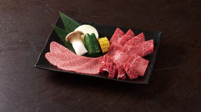 国産牛焼肉くいどん - メイン写真: