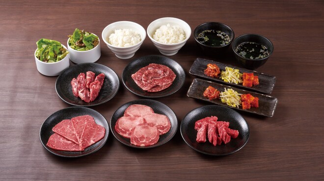 国産牛焼肉くいどん - メイン写真:
