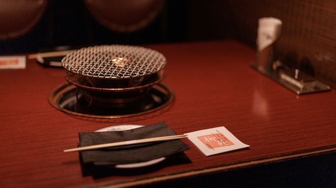 炭火焼肉 新宿 柳苑 - メイン写真: