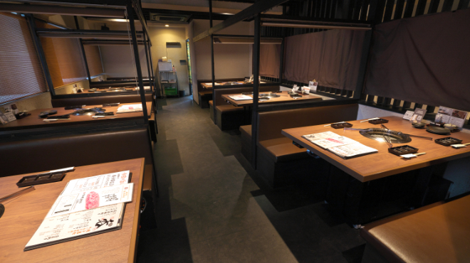厳選和牛 焼肉 犇屋 - メイン写真: