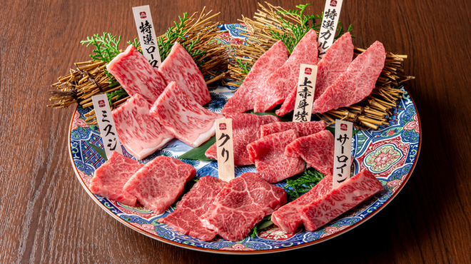 厳選和牛 焼肉 犇屋 - メイン写真:
