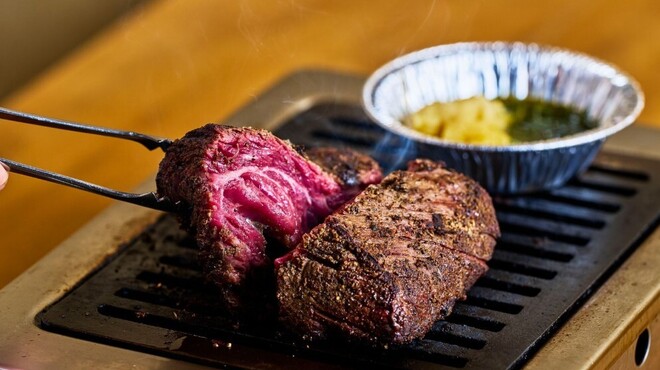 大阪焼肉・ホルモン ふたご - メイン写真:
