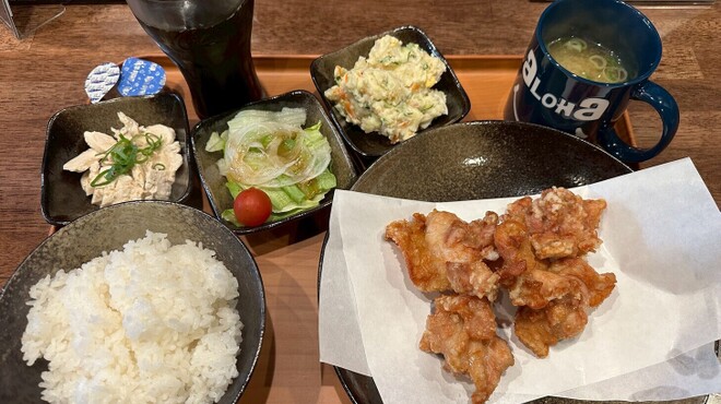 ALOHA食堂 - メイン写真: