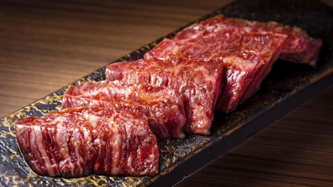 焼肉牛匠 新 - メイン写真: